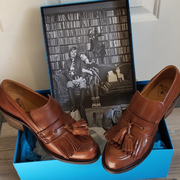 John Fluevog Brown Leather Loafers with Tassels - Picture 1 of 3